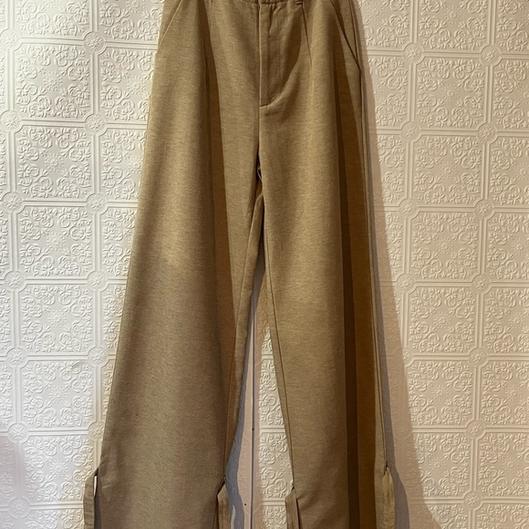 Pants - Picture 8 of 9